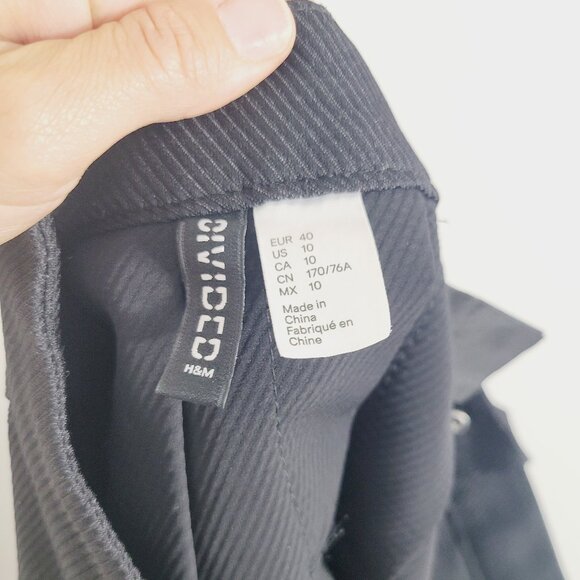 Divided Women Black White Bottom Striped School Tennis Flared Mini Skirt Size 10 - Picture 6 of 10